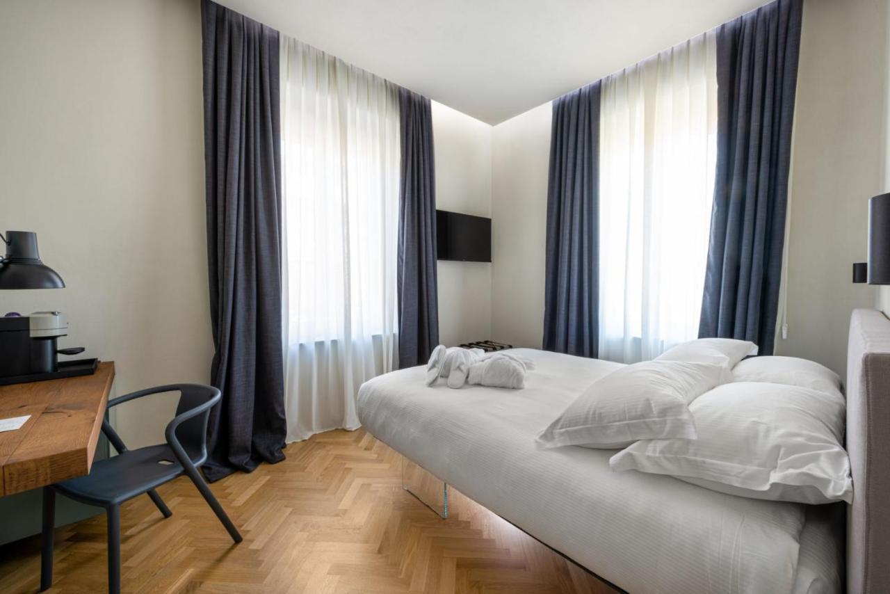 לוקה Villa Fedora Luxury Suites מראה חיצוני תמונה