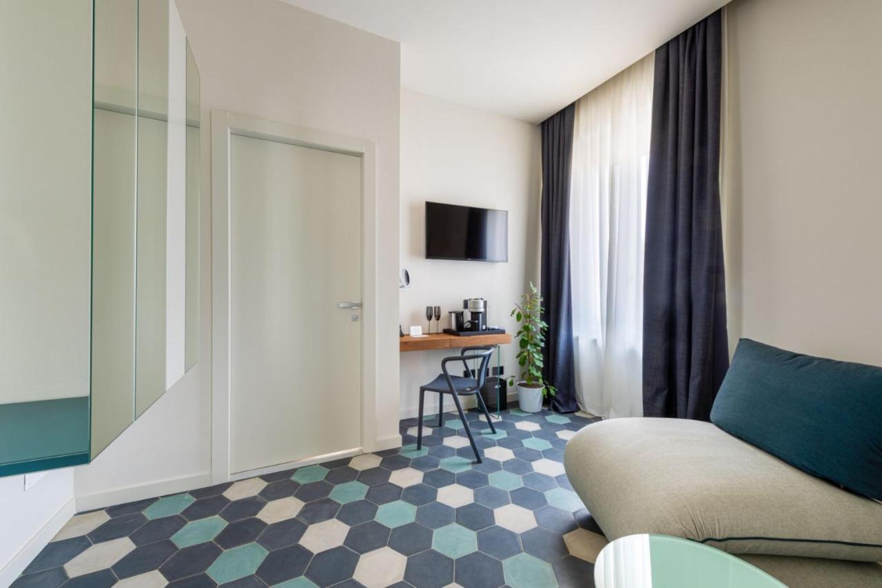 לוקה Villa Fedora Luxury Suites מראה חיצוני תמונה