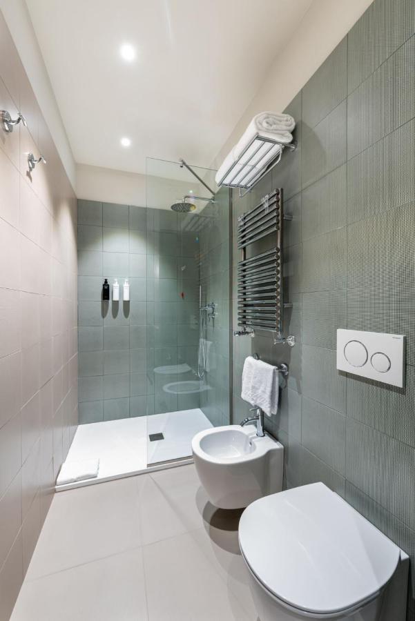 לוקה Villa Fedora Luxury Suites מראה חיצוני תמונה