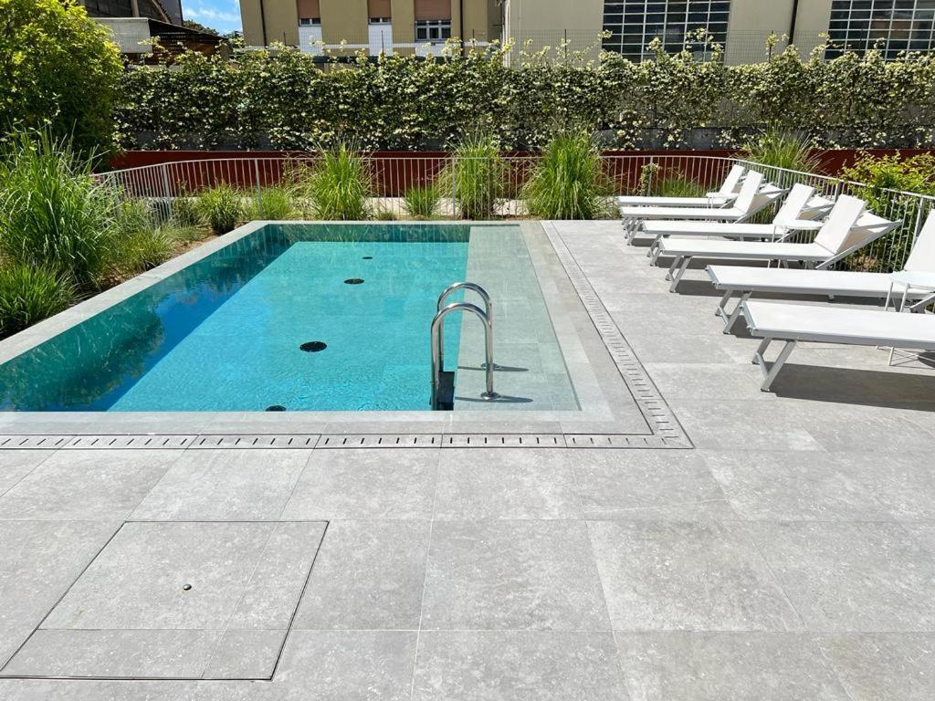 לוקה Villa Fedora Luxury Suites מראה חיצוני תמונה